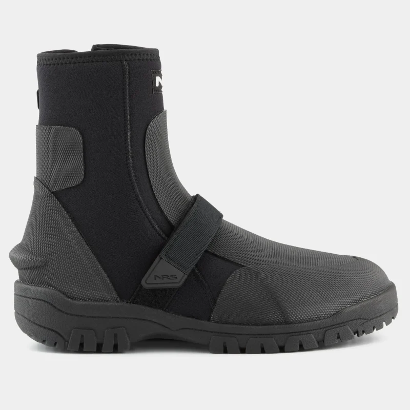 Right side view of a single NRS ATB Wetshoe, showing the streamlined profile, quick-drying upper material, and reinforced heel.
