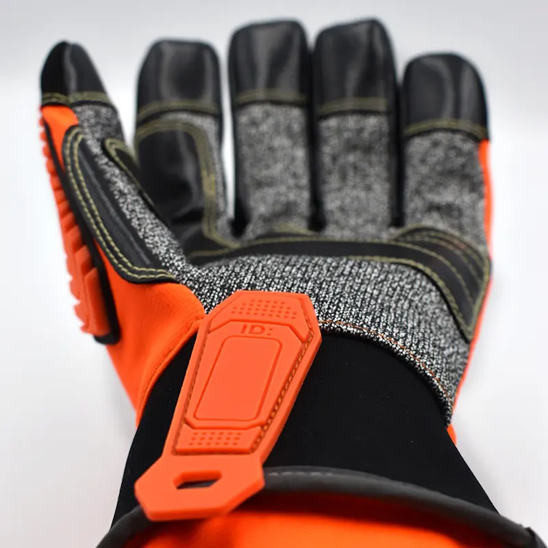 Back view of a single MajFire MFA14 glove displaying breathable, reinforced fabric and padded knuckle protection.