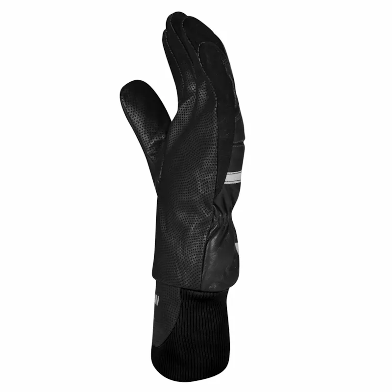 Single MajFire MFA73 glove side view emphasizing ergonomic shape and protective layering along the fingers and thumb.