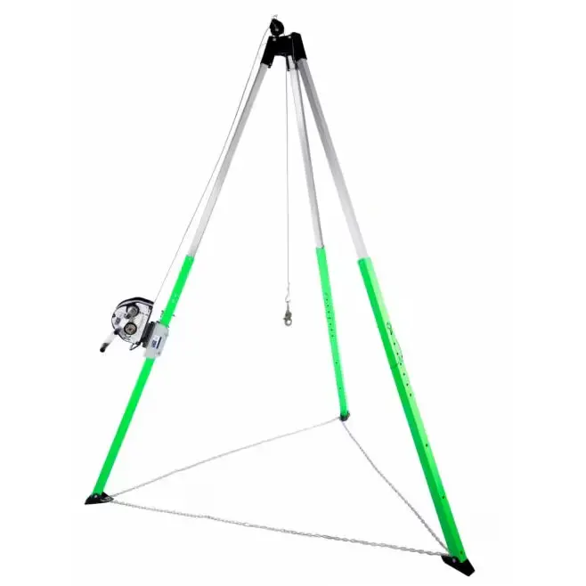 3M™ DBI-SALA® UCT-300 Confined Space Aluminum Tripod – 10 ft with integrated winch and cable, featuring telescoping adjustable locking legs, built-in pulley system, rubber safety shoes, and safety leg support chain, designed for safe and efficient confined space entry and rescue operations.